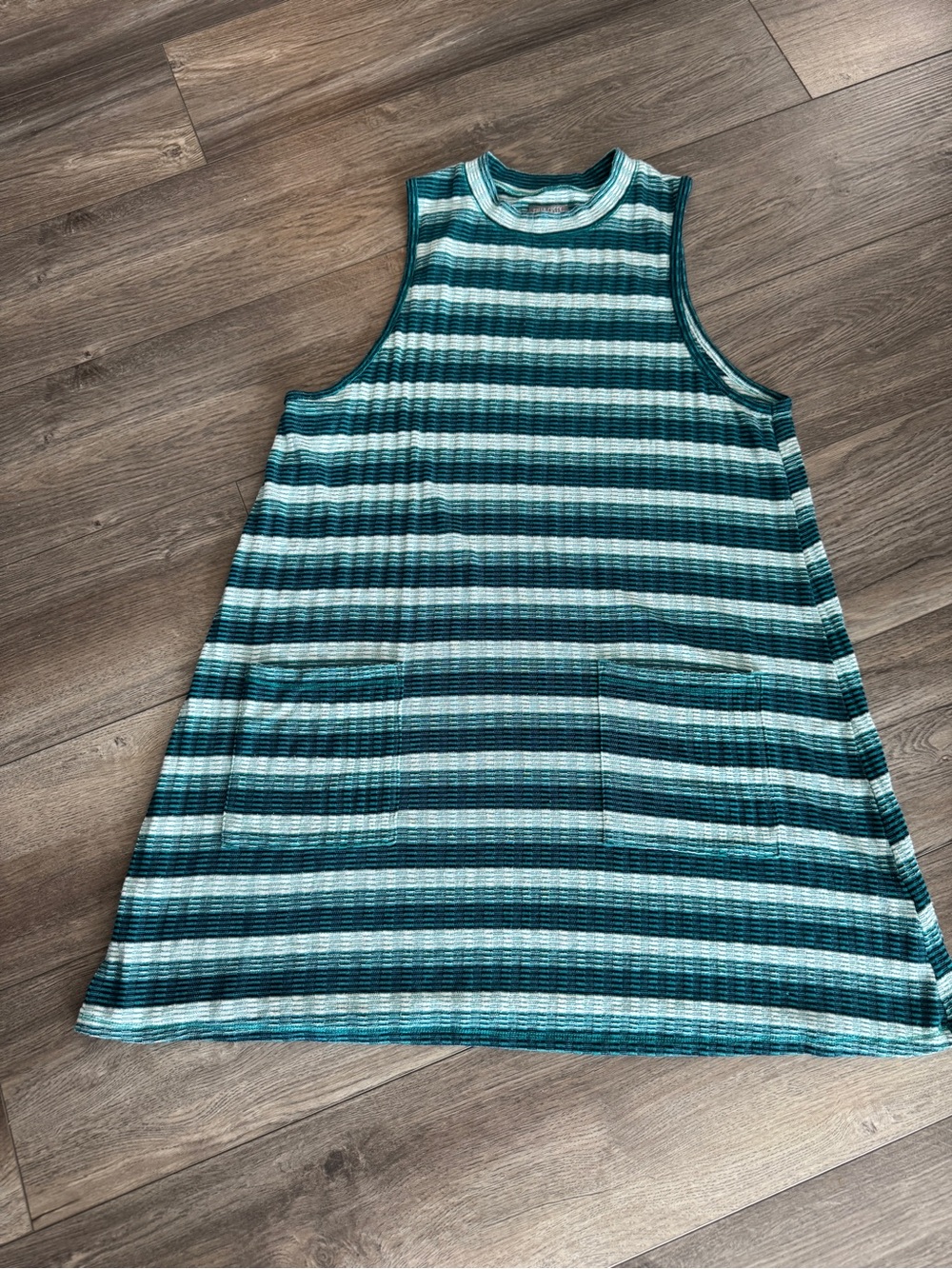 Teal & White Striped Sleeveless Pocket Tunic Dress size 1X - Picture 9 of 10